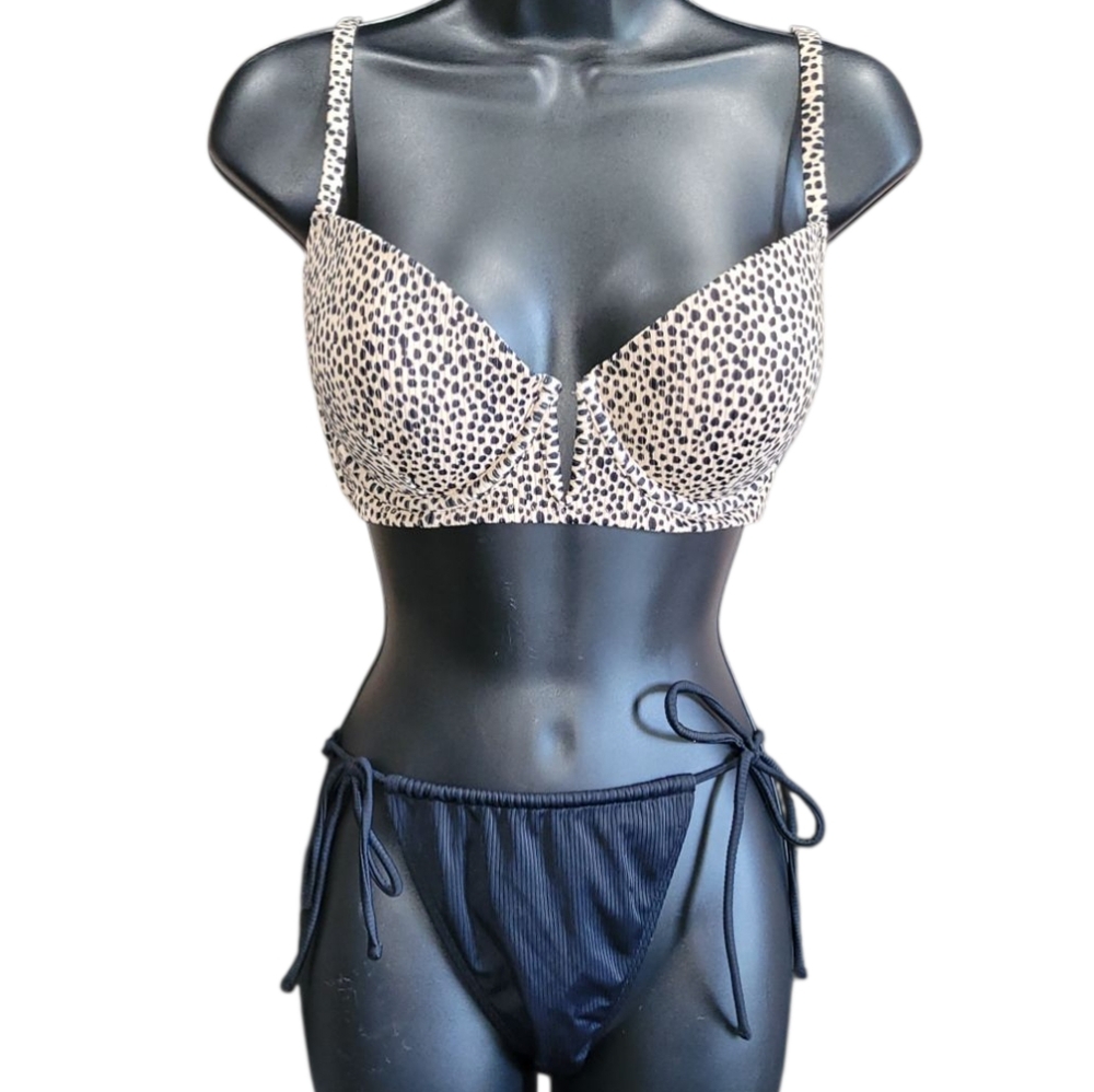 VS and Shade & Shore bikini bundle Size 34D top Size M cheeky bottoms
